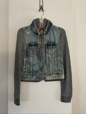 American Eagle Cotton/Knit  Accent Soft Denim Jean Jacket Distressed, Hoodie